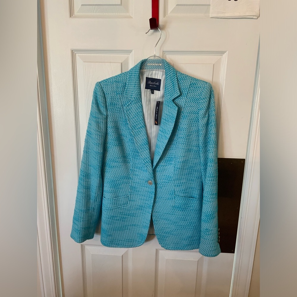 Stylish Turquoise Blazer